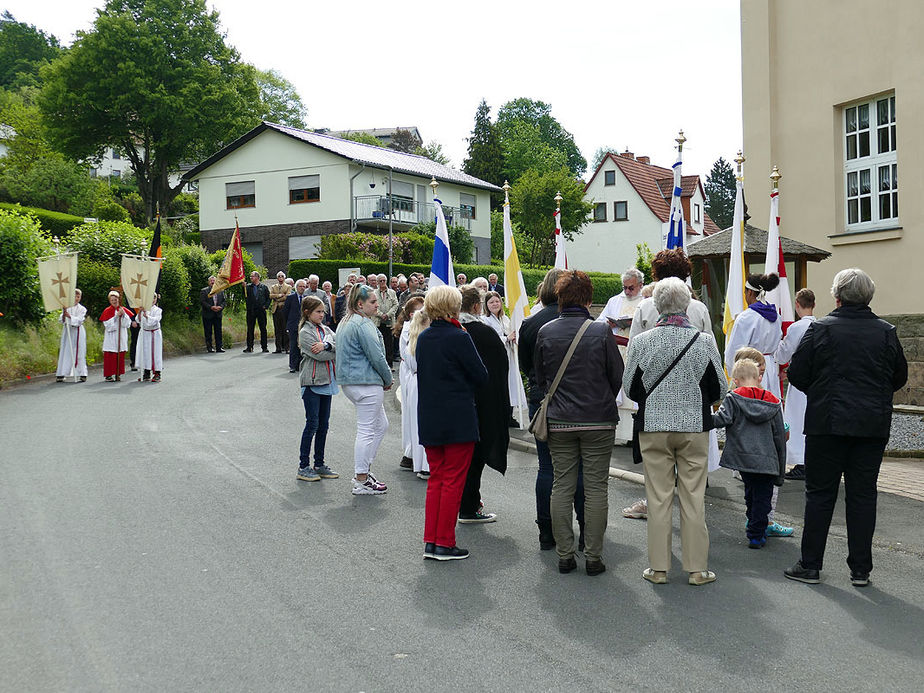 Bittprozession an Christi Himmelfahrt (Foto: Karl-Franz Thiede)